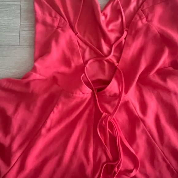 Vibrant Coral Pink Crosscross Strappy Romper - Picture 8 of 12